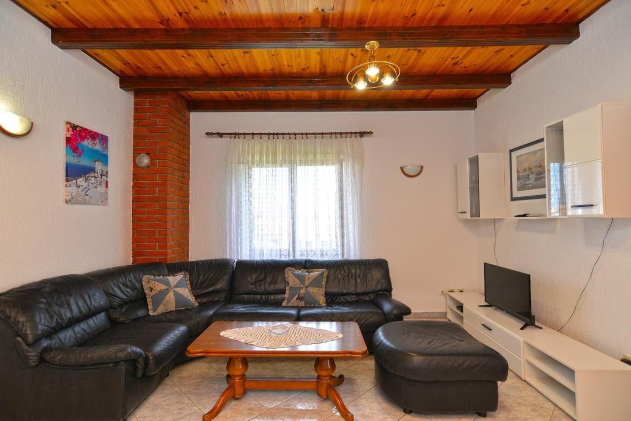 Apartments Balizerka 106 풀라 외부 사진